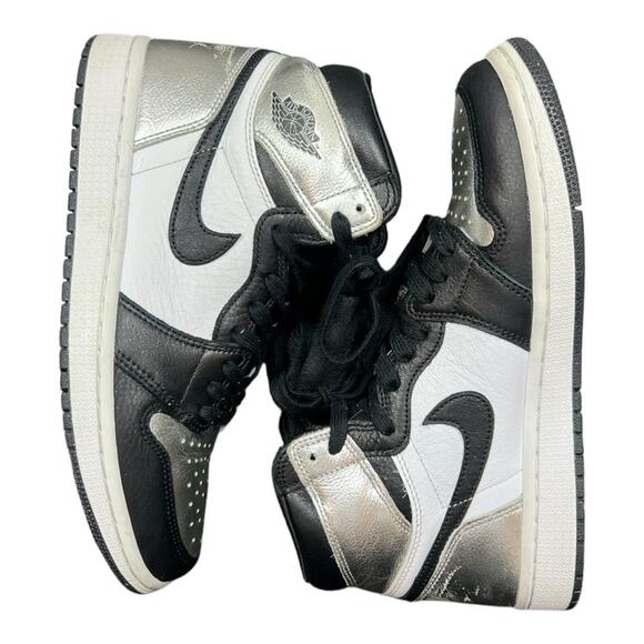 Jordan 1 Retro High “Silver Toe” Sneakers - Picture 3 of 11
